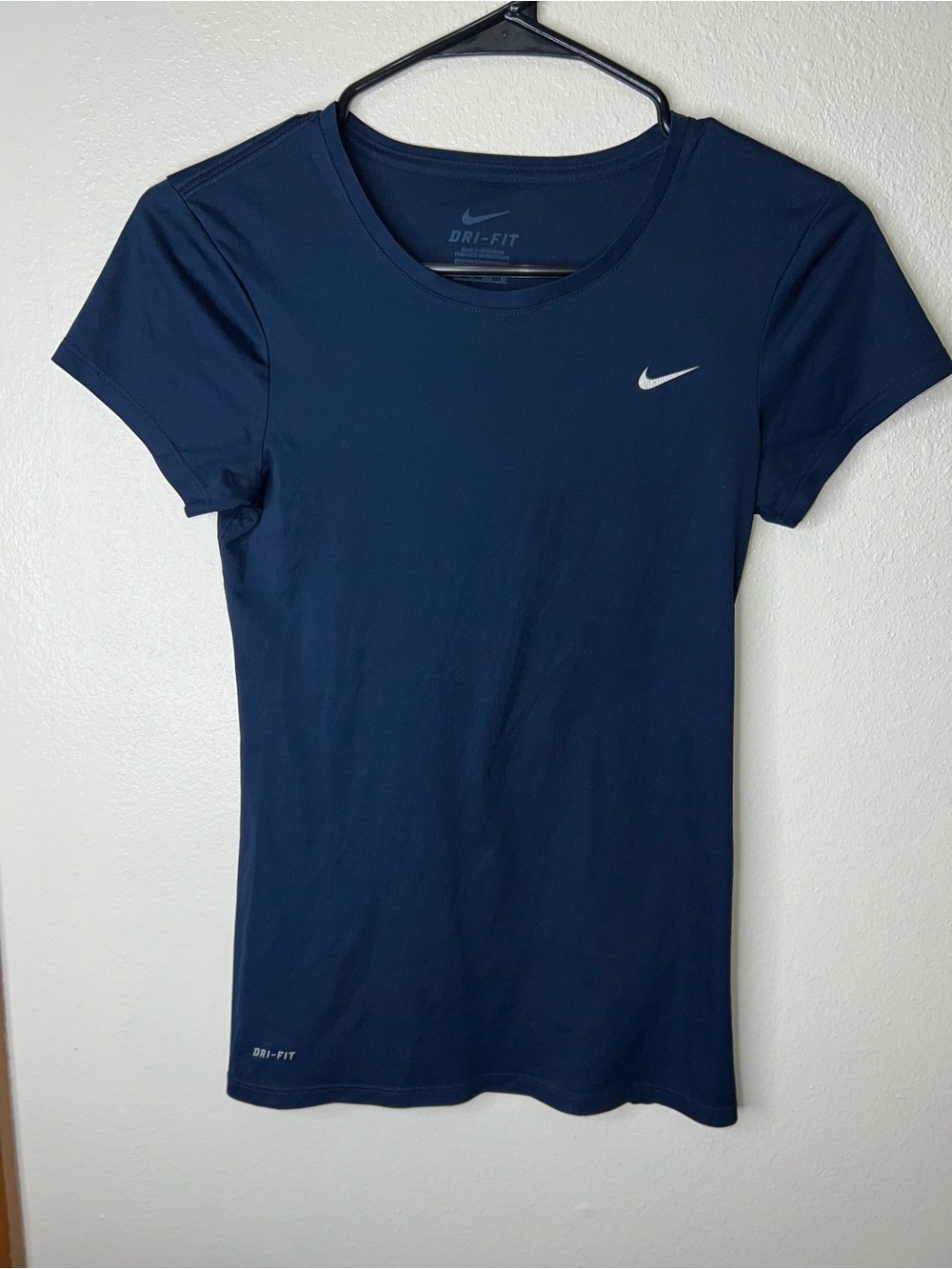 Nike Women's Navy Blue Dri-FIT Short Sleeve Tee